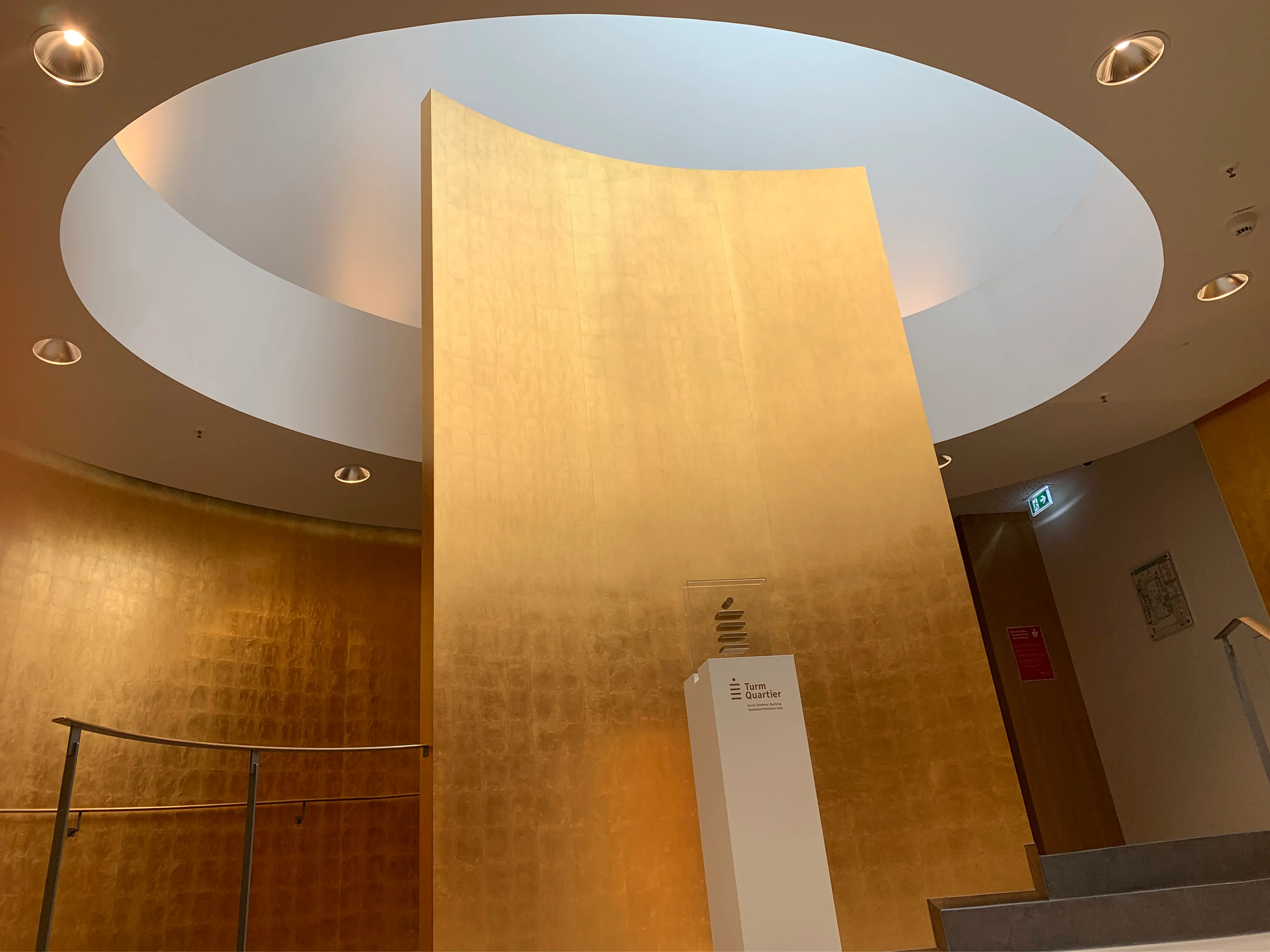 Sparkasse — Karat Gold